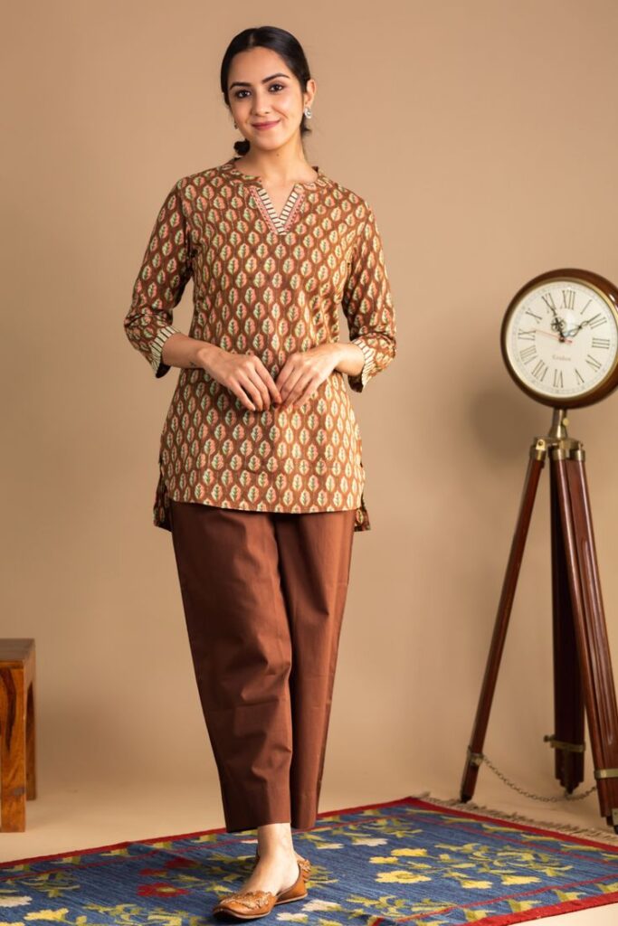 No.1 Wholesale Readymade Dealer in Calicut Kakkas Garments Product Page Kurthi image