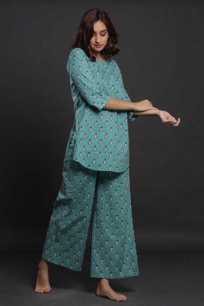 No.1 Wholesale Readymade Dealer in Calicut Kakkas Garments Product Page Night Sute image