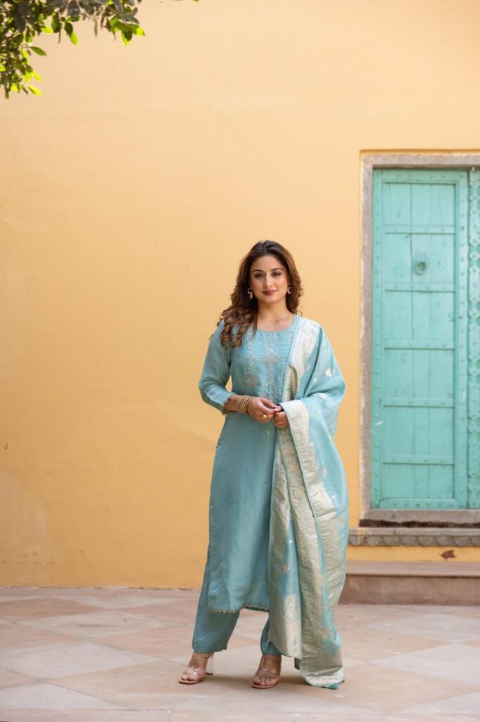 No.1 Wholesale Readymade Dealer in Calicut Kakkas Garments Churidar Page Image